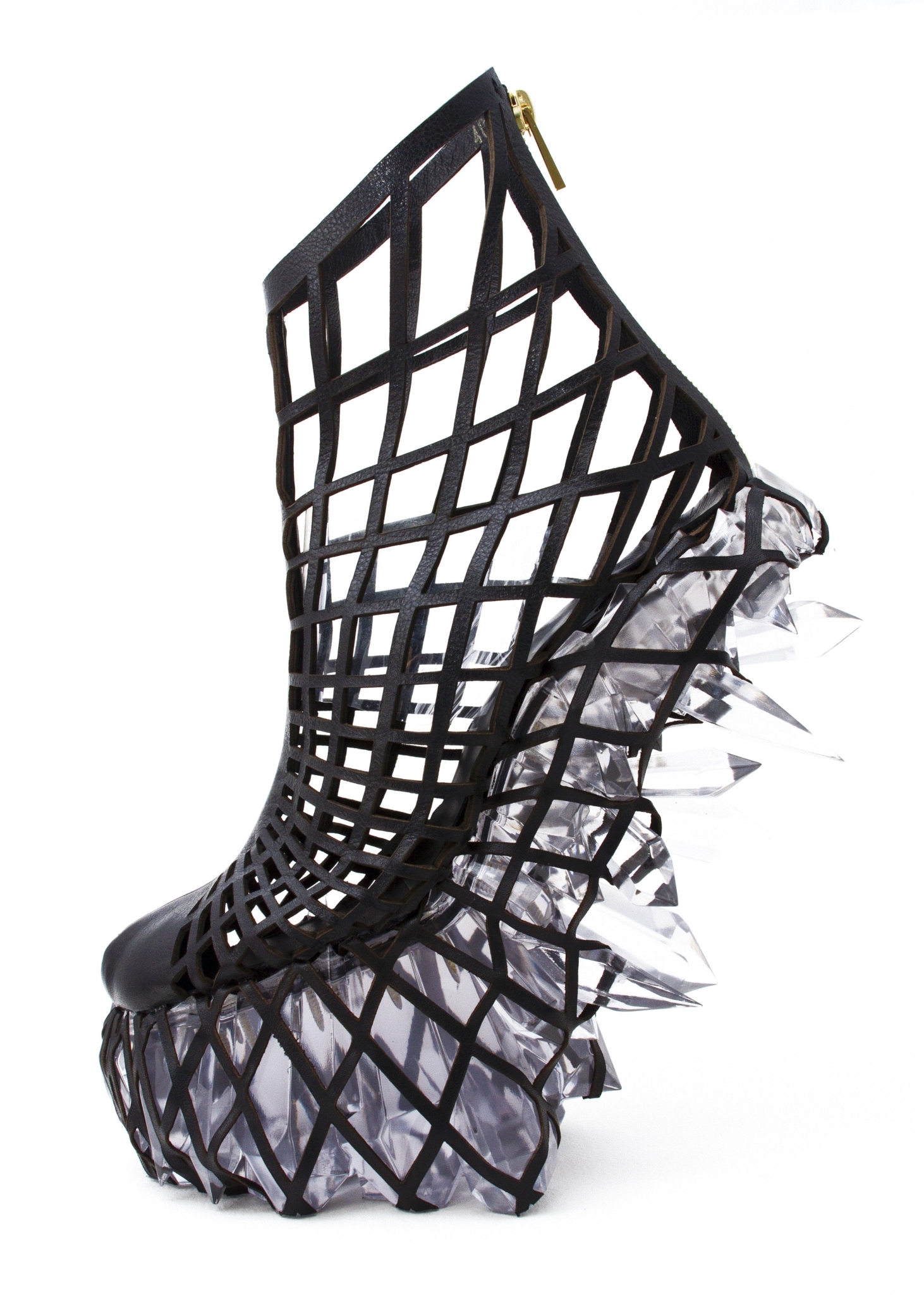 Hacking Infinity Iris van Herpen: Transforming Fashion — Carnegie Museum of Art