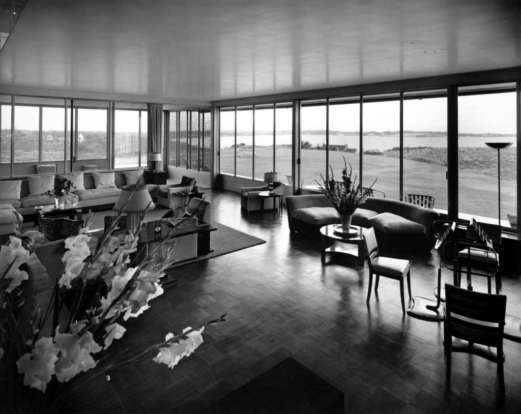 Interior view of Richard Neutra's Windshield house