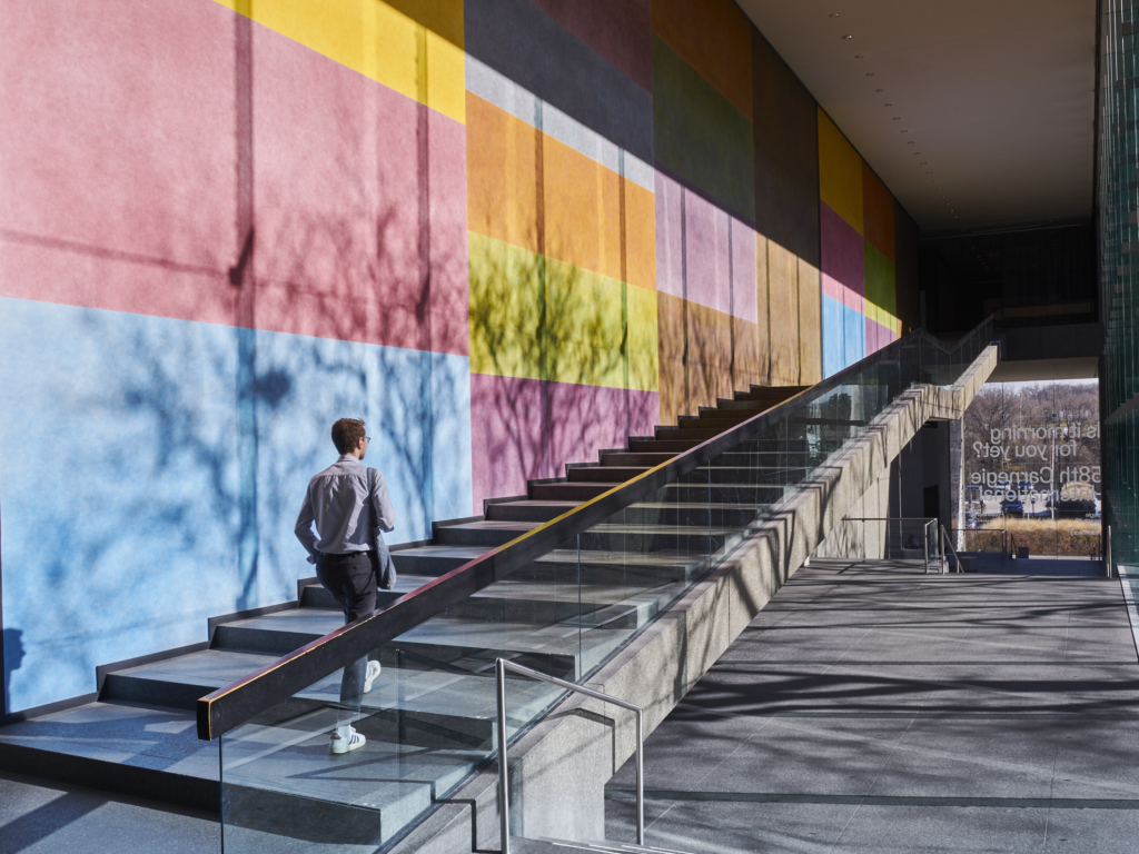 staircase to scaife gallery